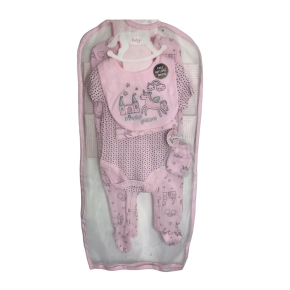 NWT BABY GIRL PRINCESS UNICORN 6-PIECE LAYETTE SET - Picture 3 of 8